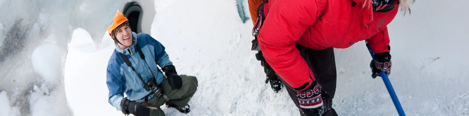 Glaciärvandring med isklättring