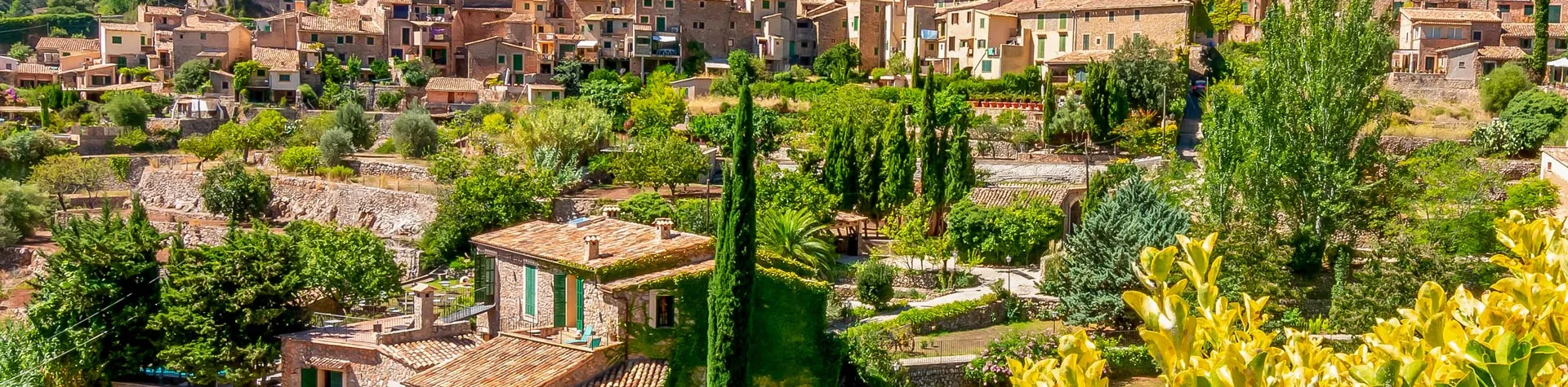 Bergsbyn Valldemossa på Mallorca.