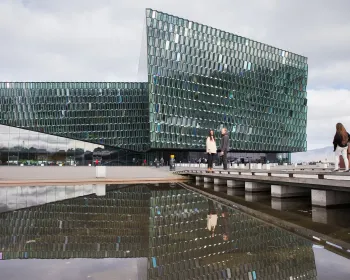 Harpa Concert Hall & Conference Centre i Reykjavik, Island.